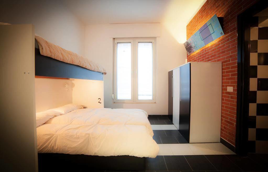 New Generation Hostel Milan Center Exterior photo